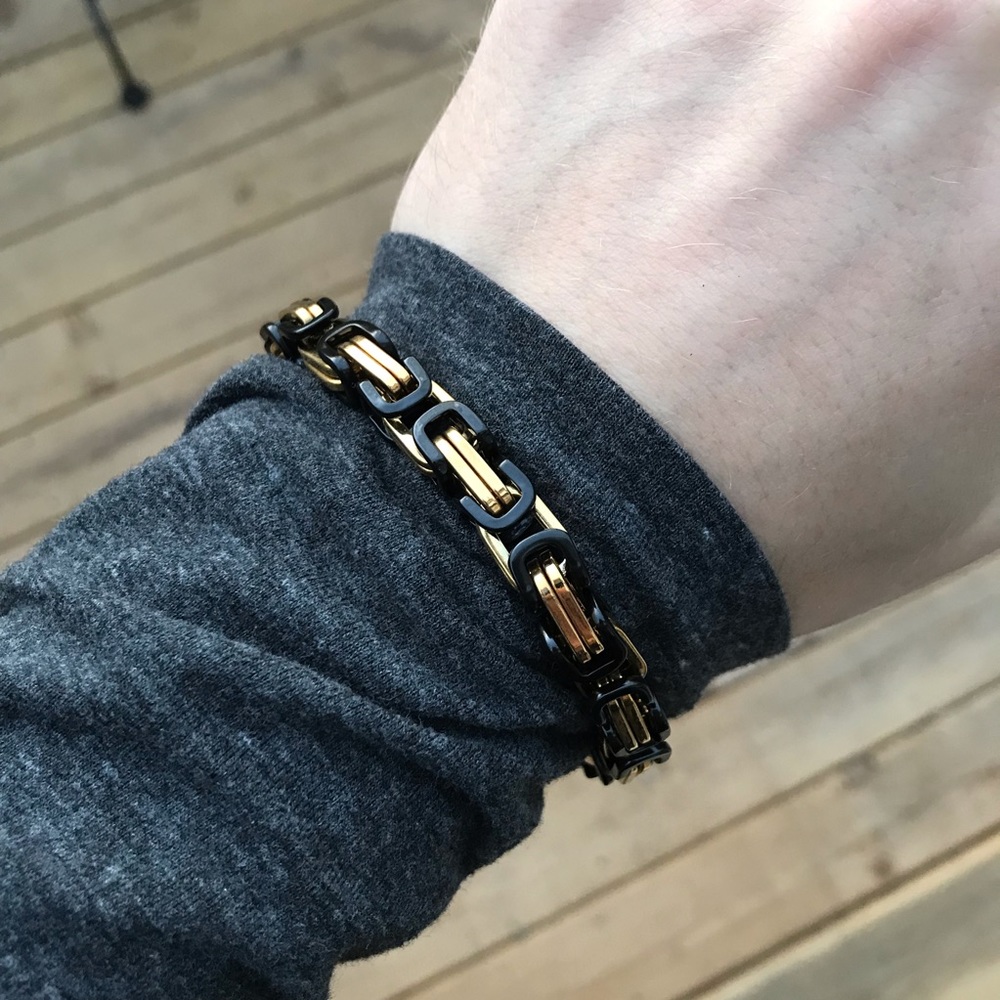 Black and Gold Byzantine Bracelet